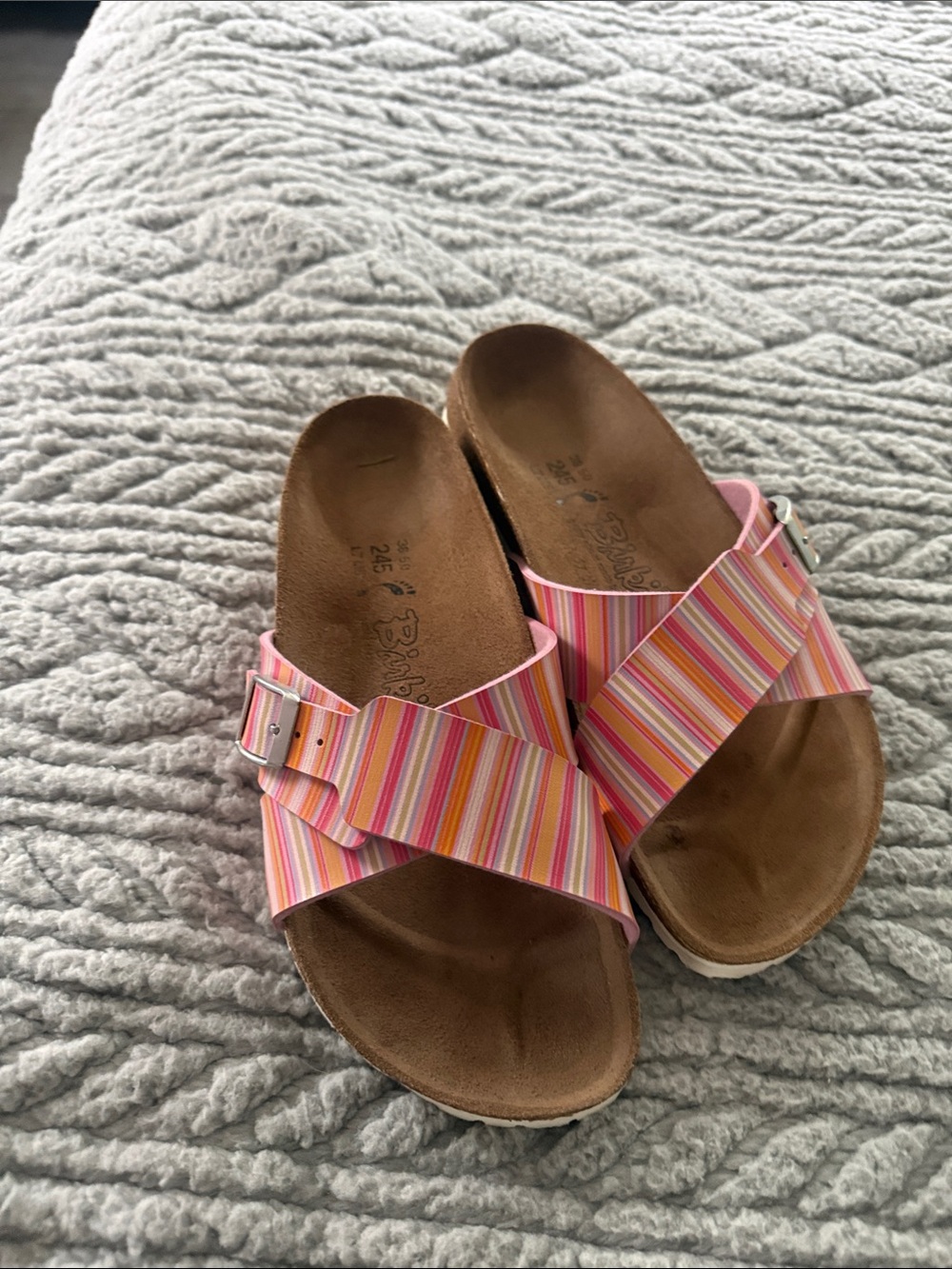 Birki’s size 38 multi colored straps Great condition!